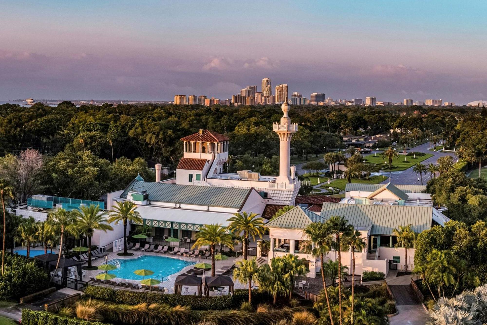 The Vinoy Resort & Golf Club, Autograph Collection Сент-Питерсберг Экстерьер фото