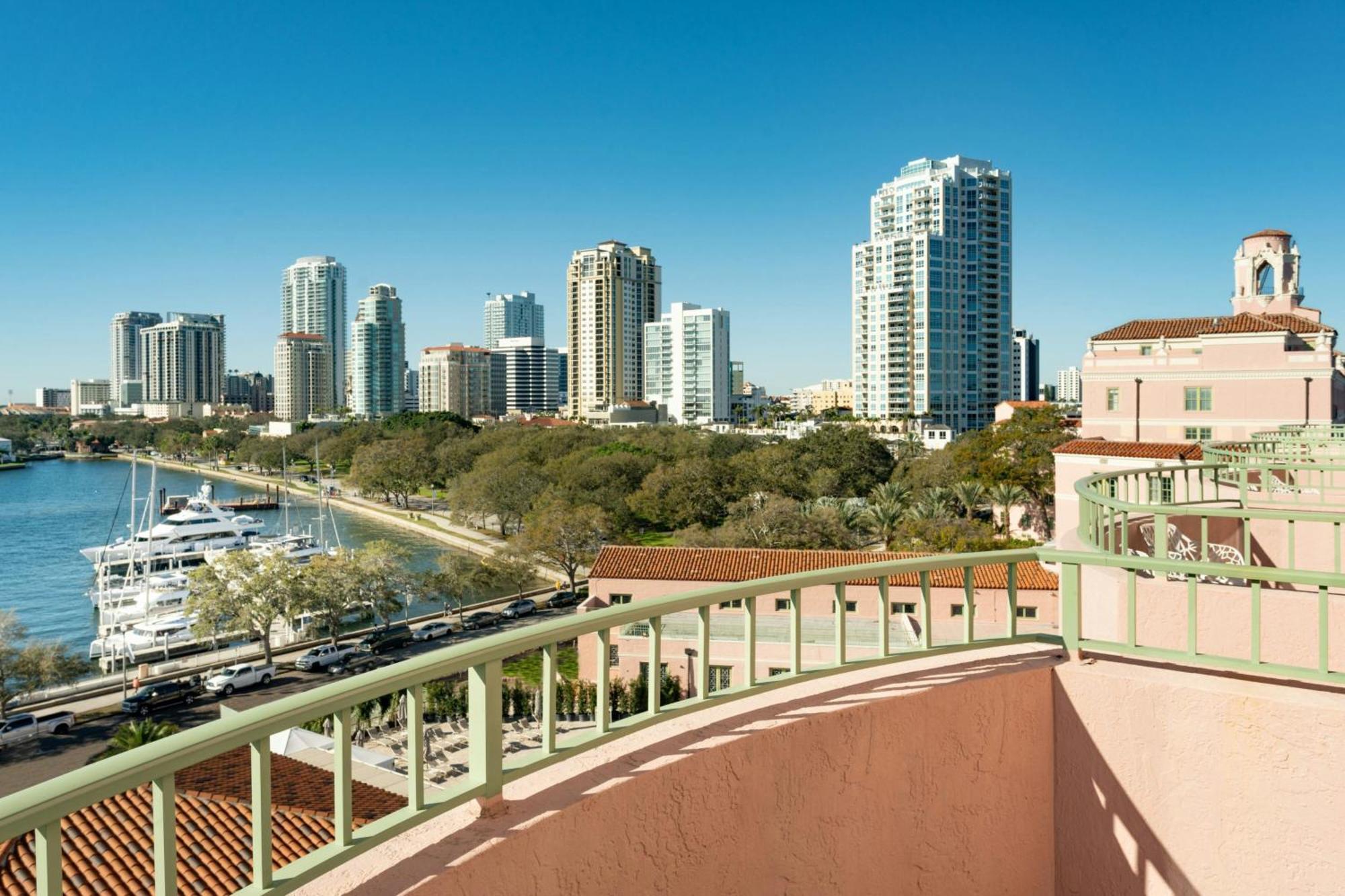 The Vinoy Resort & Golf Club, Autograph Collection Сент-Питерсберг Экстерьер фото